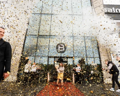 В Spice Life открыли новый вход после реконструкции за 11 миллионов евро