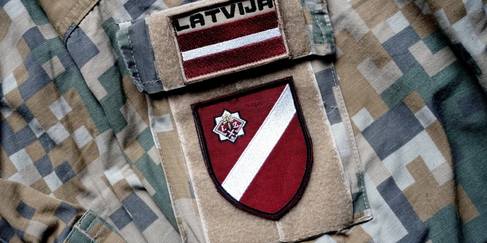 Военные комментируют подозрение о нарушении воздушного пространства в Латгале