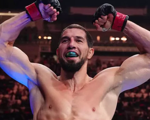 Абусупиян Магомедов досрочно победил Михала Олексийчука на UFC Fight Night 280 в Баку