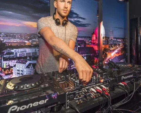 Calvin Harris выступит в Риге с артистом MK и другим исполнителем