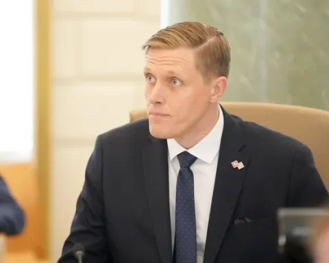 Домбрава требует проверки работы руководителя центра "Муцениеки" из-за беспорядков