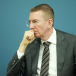 Эдгар Ринкевич посетил военные подразделения Земессардзе на базе "Линезерс"