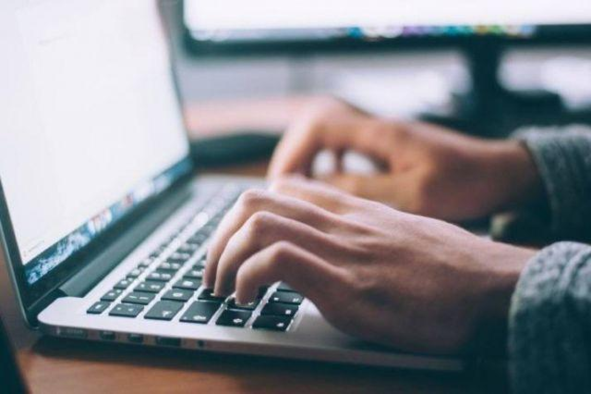Эксперт призывает проверить государственные расходы на IT-проекты в Латвии