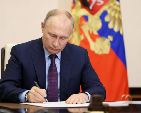 Путин в четвёртый раз увеличивает штат Центрального аппарата ФСО России