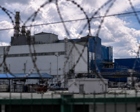 russia’s leading synthetic sapphire producer files for bankruptcy amid sanctions and supply disruptions