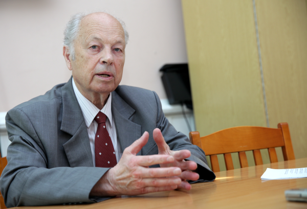 Латвийские политики подвергаются судебному преследованию за коррупцию и государственную измену