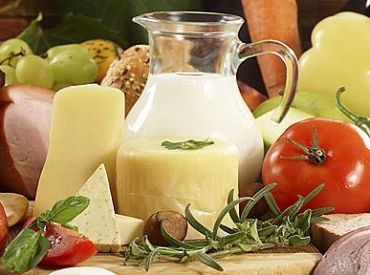 Латвийские производители продуктов питания требуют от торговцев поддержки местных товаров