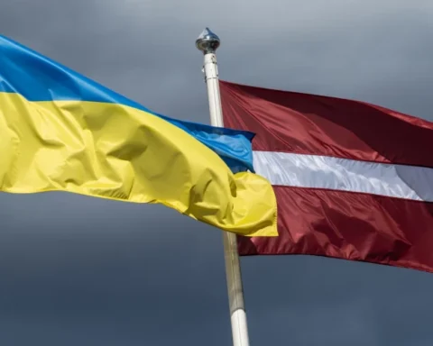 Латвия рассматривает инвестиции в украинские оборонные проекты и кибербезопасность