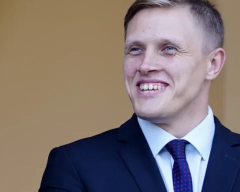 Национальное объединение получает министерства, к которым раньше не допускали