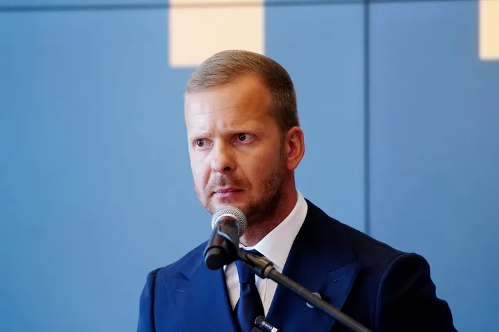 Партия "Стабильности!" выбрала кандидатов на выборы в Сейм, включая сбежавшего Росликога