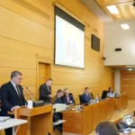 Рижская дума ограничила права посетителей, вызвав протесты оппозиции