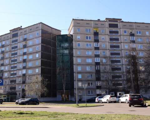 Сейм поддержал изменение закона об аренде для муниципальных квартир до 2028 года