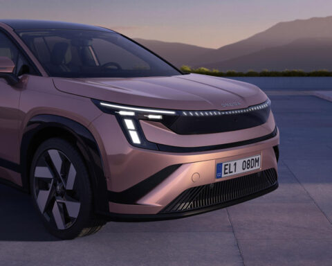 Škoda Peaq: новый семиместный электромобиль с запасом хода более 640 км поступит в Латвию в октябре