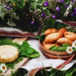 Специалисты по питанию дают советы, как избежать переедания и его последствий после Лиго