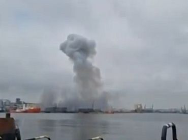 Украинский морской дрон взорвался в порту Румынии после потери управления