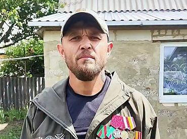 Военный Александр Лунин арестован в России за угрозы мятежом и экстремистскую символику