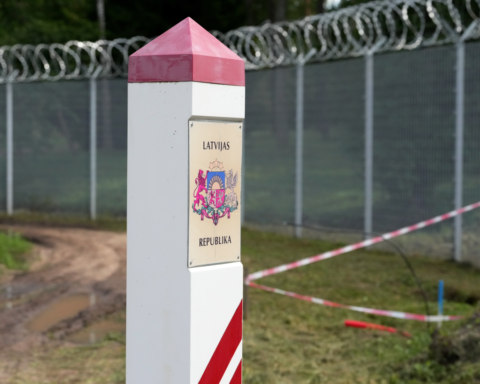 Янис Домбрава: повышенные риски безопасности на границе Латвии с Россией и Беларусью