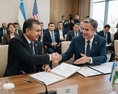 Узбекистан и США договорились о пилотных проектах легальной трудовой миграции