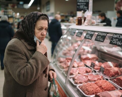 Beef prices in Russia surge 15.6%, fastest in consumer basket as livestock numbers fall
