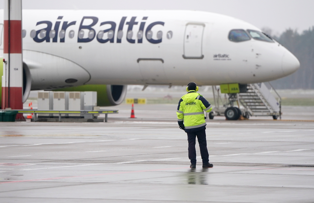 airBaltic предлагает капитализировать процентные платежи по облигациям и ищет новое финансирование