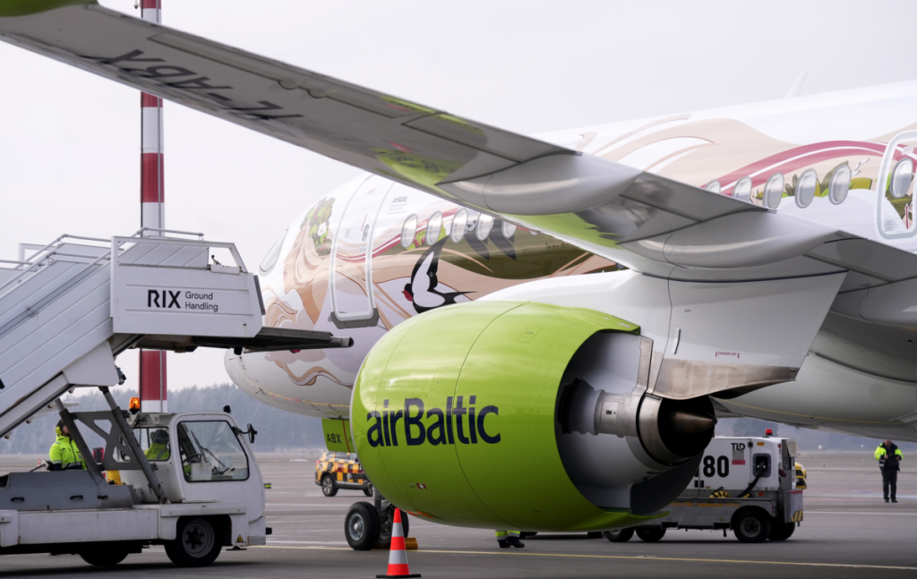 airBaltic предупреждает о грядущих последствиях для Латвии без стратегического инвестора