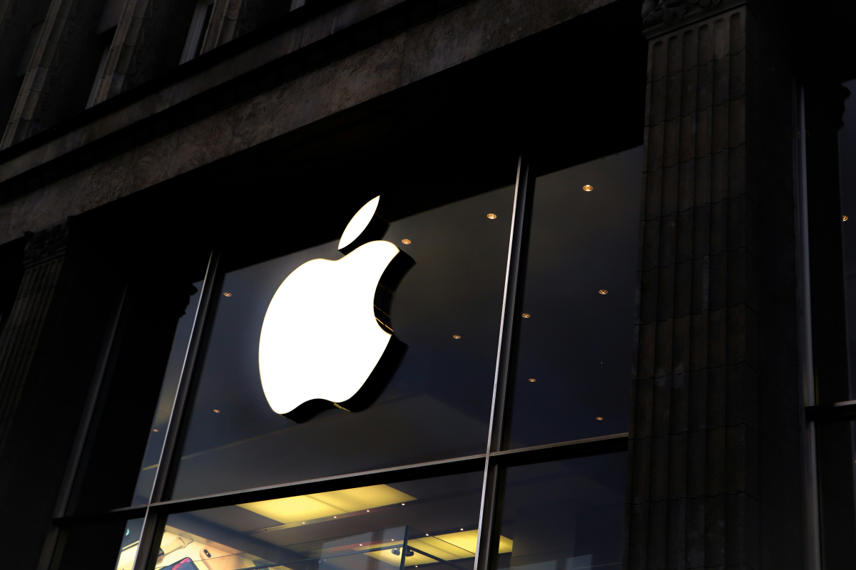 Apple вновь стала самой дорогой компанией мира, обогнав Nvidia благодаря сдержанной инвестиционной стратегии