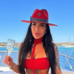 Бразильская модель Кауана Бильяр погибла, упав с 27-го этажа в Дубае