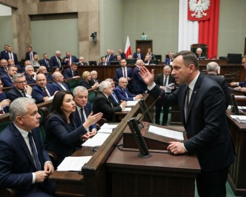 Польская партия PiS намерена внести проект постановления против членства Украины в Евросоюзе