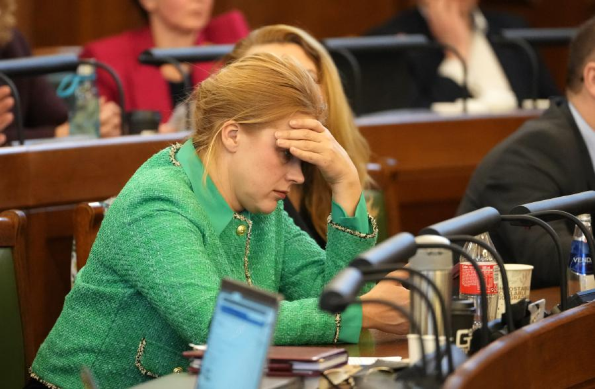 Эвика Силиня предложила 3% акцизного налога направлять в Государственный спортивный фонд Латвии