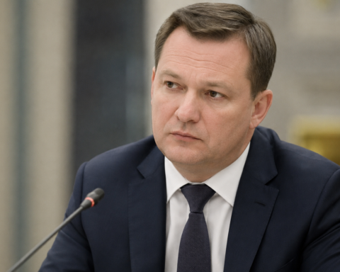 Министр экономики России констатирует рекордный дефицит рабочей силы на фоне низкой безработицы