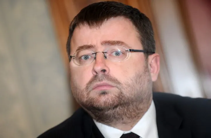 Госсекретарь Минблага Ингус Алликс задекларировал доход в 89 153 евро за 2025 год