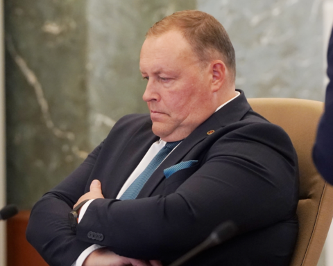 Министерство сообщения привлекло консультанта для оптимизации деятельности airBaltic