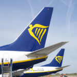 Пассажир Ryanair, едва не выброшенный из самолета, рассказывает о страхах после взрыва