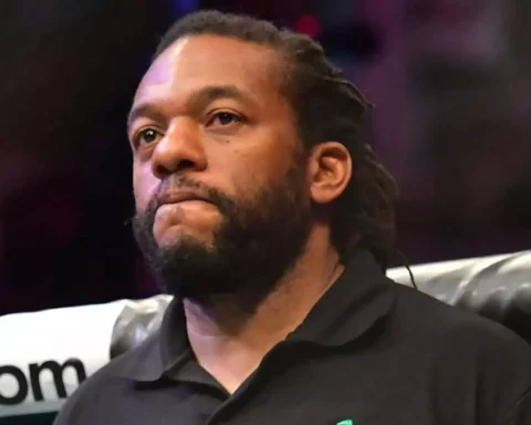 Рефери Херб Дин будет officiate главный бой турнира UFC 331 в Лос-Анджелесе