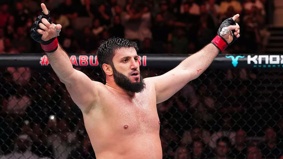 Ризван Куниев победил Тайрелла Форчуна нокаутом на турнире UFC Fight Night 282 в Абу-Даби