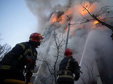 Российские удары по Украине унесли жизни 30 человек, 99 пострадали