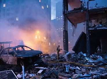 Россия нанесла массированные удары по Киеву, десять человек пострадали, в том числе ребенок