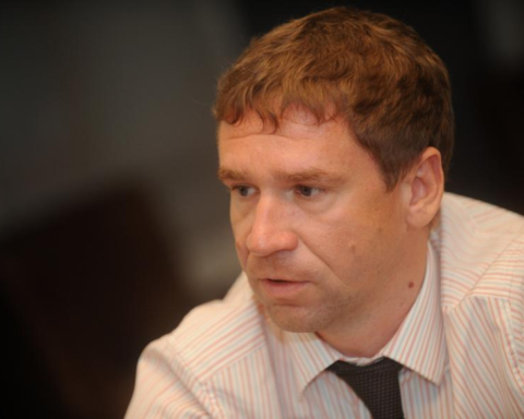 Суд Литвы разрешил экс-акционеру банка Snoras Антонову начать отбывать срок заключения