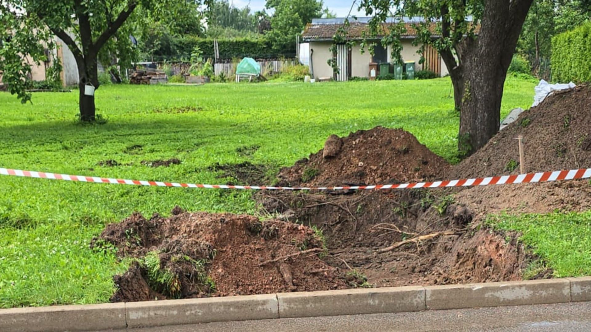 В Валмиере эвакуированы 40 жителей из-за найденного боеприпаса времен Второй мировой войны