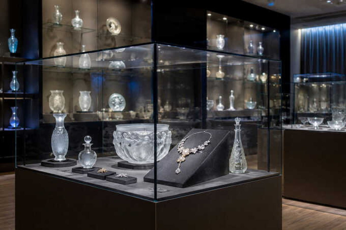 Во Франции в музее Lalique произошло ограбление с кражей драгоценностей на 4 миллиона евро