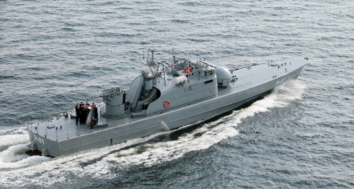 Военно-морские силы Латвии продолжают поиски пропавшего дайвера в Рижском заливе