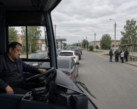 В Якутске из-за дефицита пропан-бутана на линии не выходят автобусы