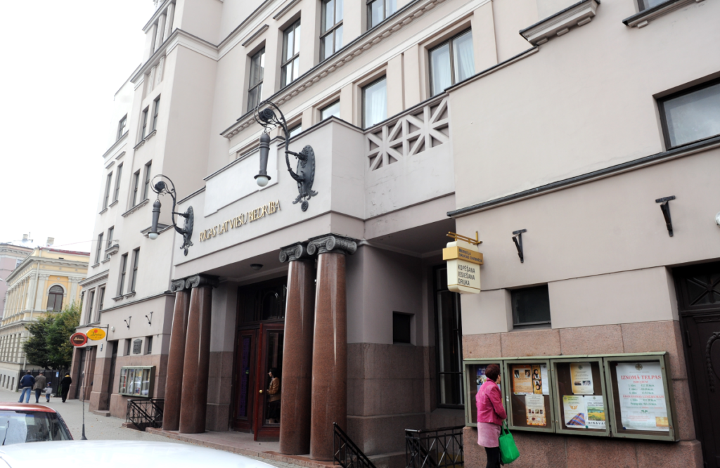 Депутат Рижской думы требует запрета аренды помещений для русских мероприятий