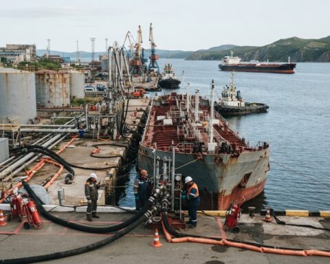 Россия начала закрывать дефицит топлива поставками из Южной Кореи