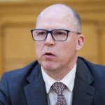 Генпрокурор Латвии оспорил в Конституционном суде решения правительства по делу лесопромышленников