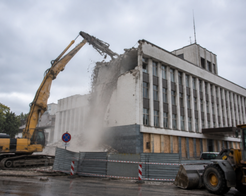 Государственная инспекция по территориальному планированию Литвы планирует снести «Дом Москвы» в Вильнюсе