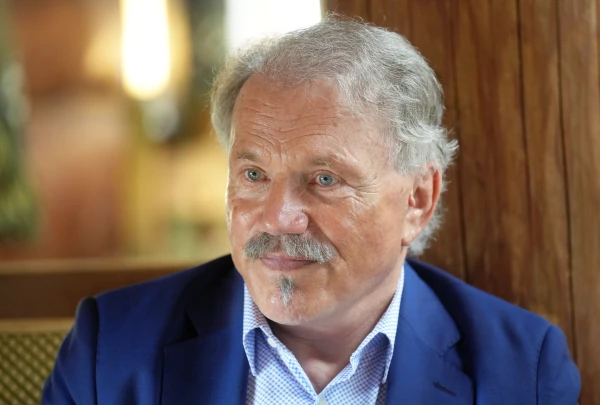 Гунар Кирсонс подал заявку на регистрацию фамилии ĶIRSONS как товарного знака в Латвии