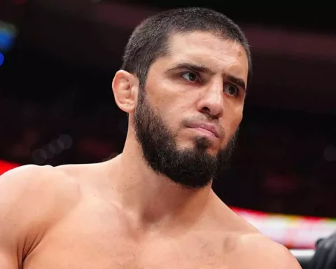 Ислам Махачев прокомментировал критику Макса Холловэя о титульных поясах UFC