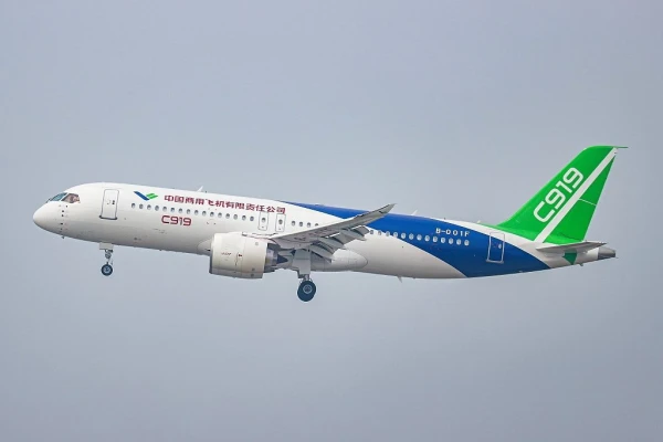 Китайский самолет C919 впервые совершил международный рейс в Улан-Батор