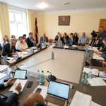 Комиссия Сейма отклонила поправки министерства экономики к закону об иммиграции